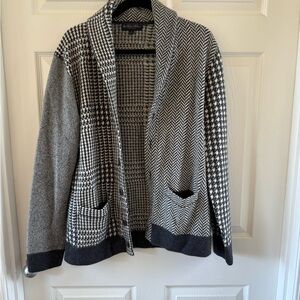 Brooks Brothers Gray and White Knit Sweater